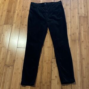 LOFT Black Velvet High-Rise Pants Size 6/28 – EUC, Cozy & Chic